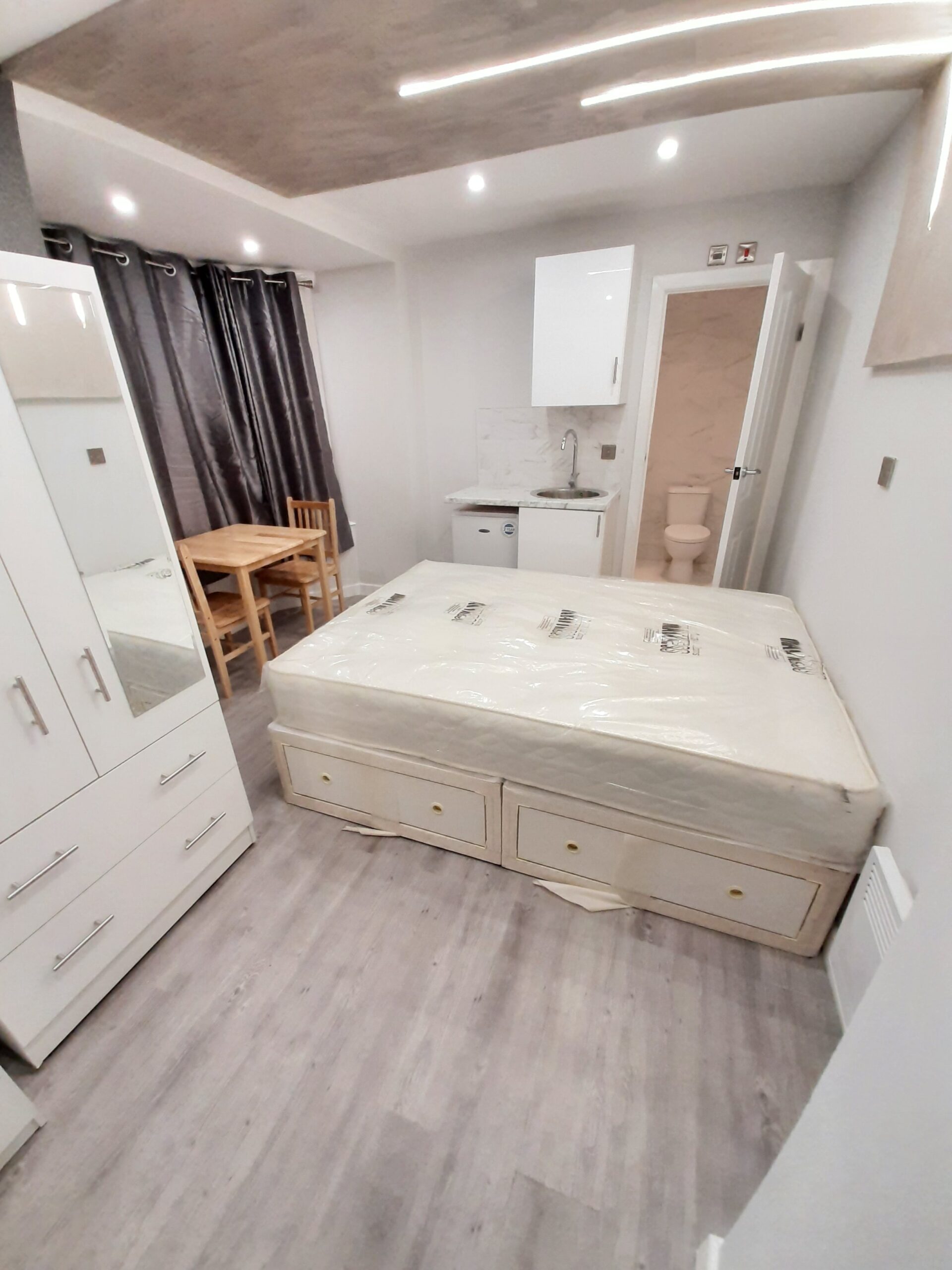 studio flat london paddington